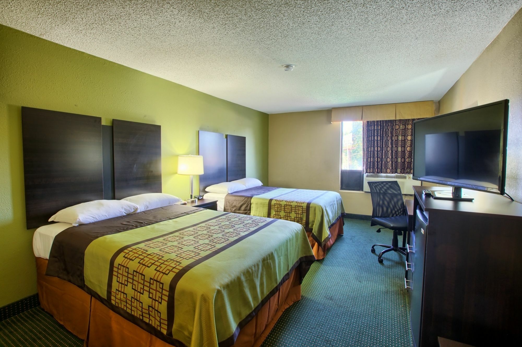 Super 8 By Wyndham Raleigh North East Hotel Exterior photo